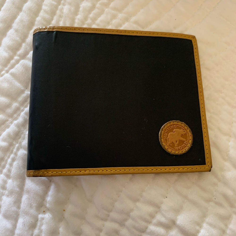 Hunting World wallet made in Italy